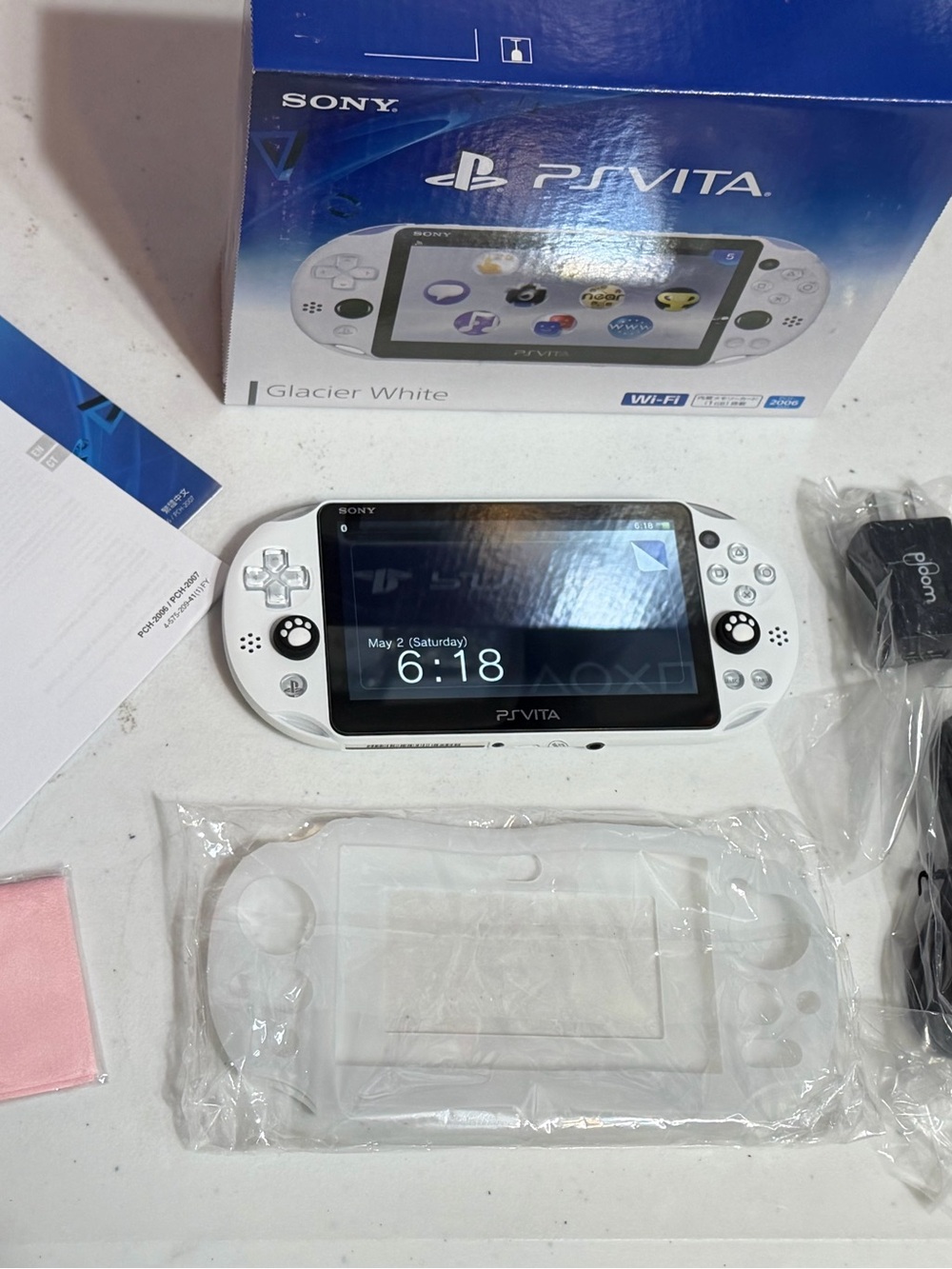Sony PS Vita 2000 Handheld Gaming Console in White